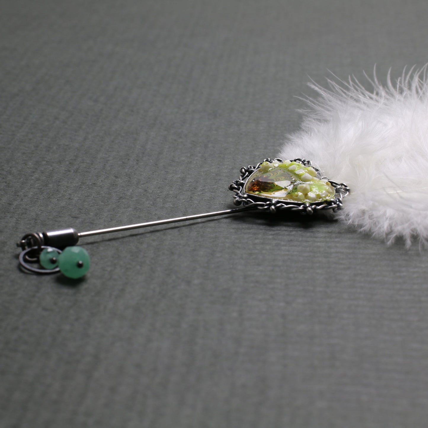 羽つきハットピン 緑 マーブル柄 ハート TAMARUSAN