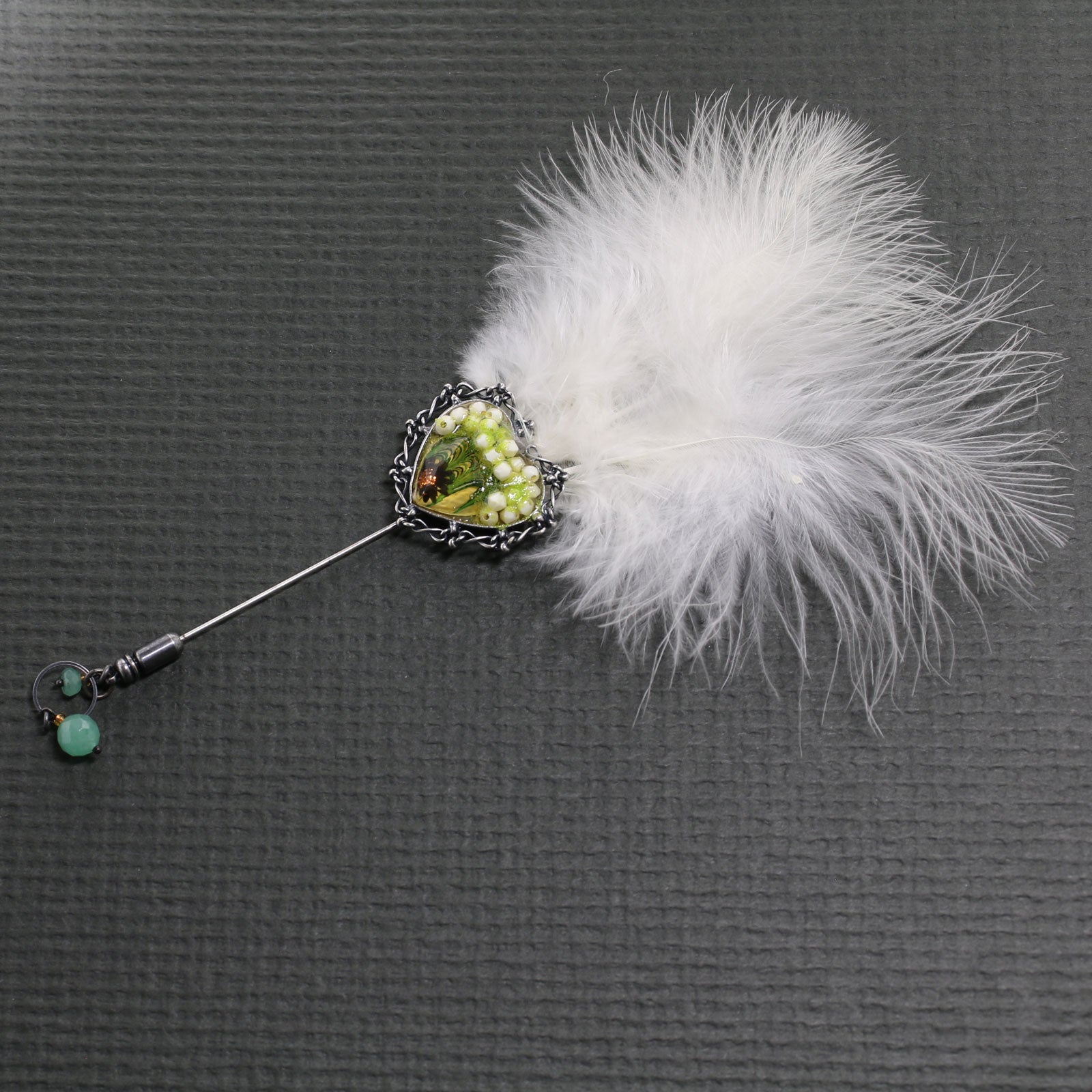 羽つきハットピン 緑 マーブル柄 ハート TAMARUSAN