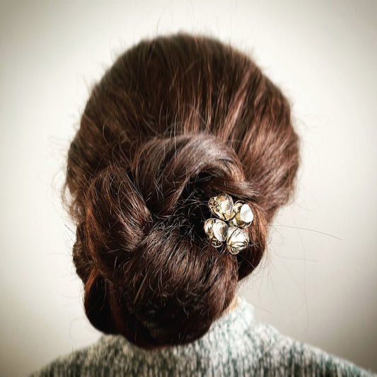 ヘアゴム シダ柄 クローバー 茶色 TAMARUSAN