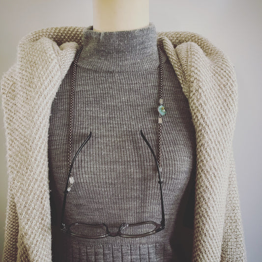 グラスコード 鷲 水色 茶色 シルバー925 絹 組紐 TAMARUSAN