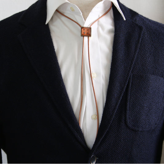 革紐ループタイ オレンジ カジュアル ネクタイ代わり TAMARUSAN