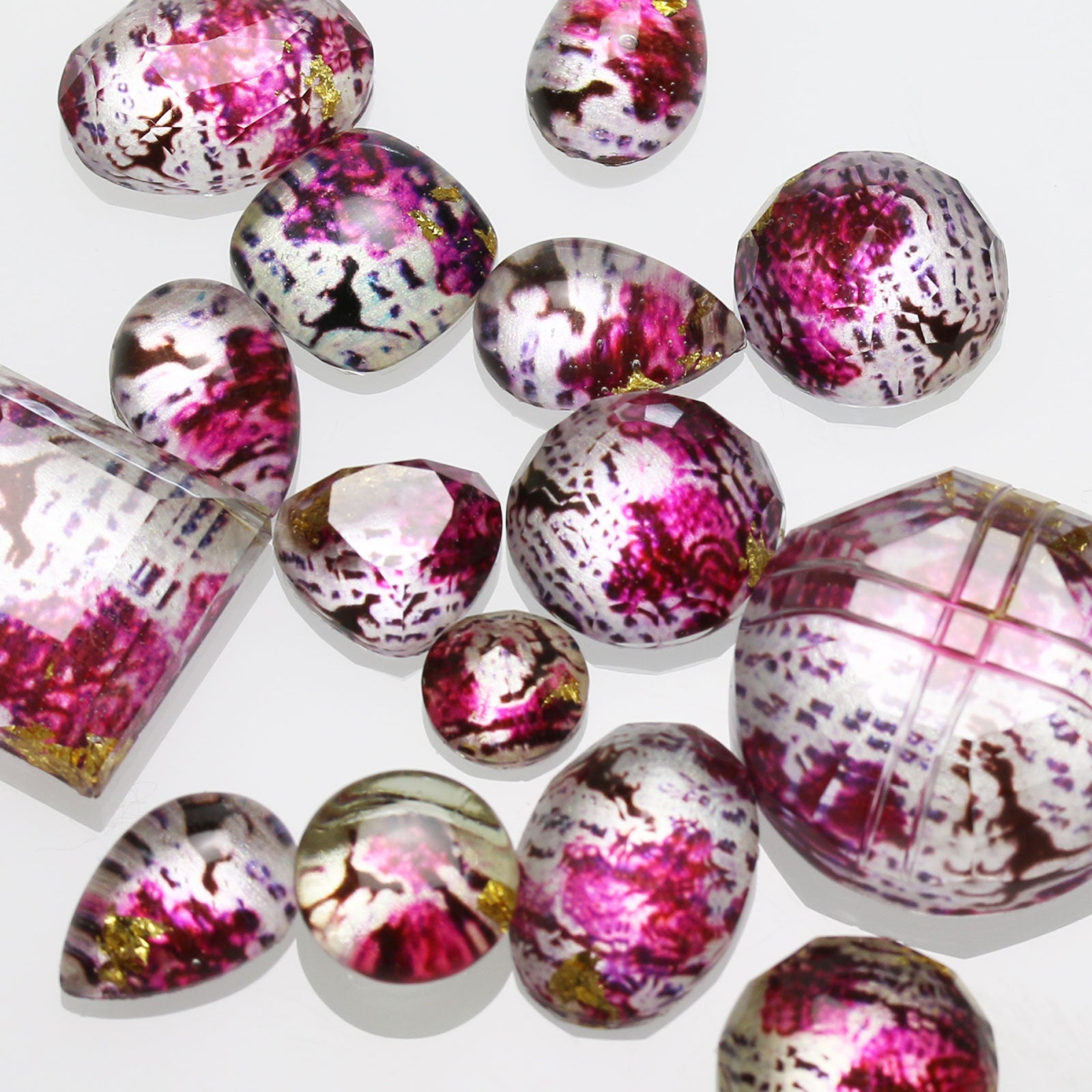 ネクタイピン 恐竜 紫 金箔入り TAMARUSAN