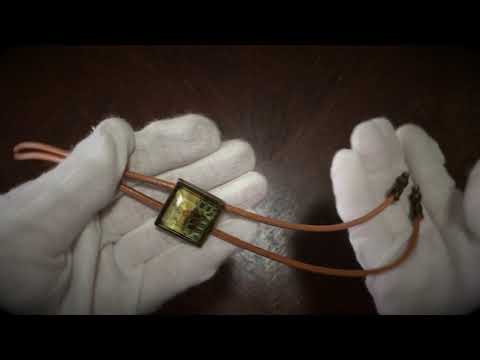 革紐ループタイの使い方