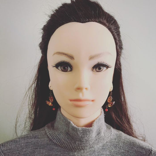 フックピアス 赤 カニ 珊瑚(染め) ハンドメイド TAMARUSAN