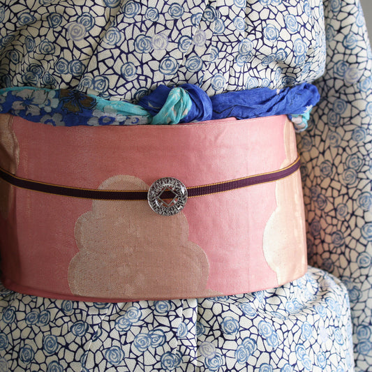 帯留め 紺 ヘリンボーン ドーナツ型 TAMARUSAN