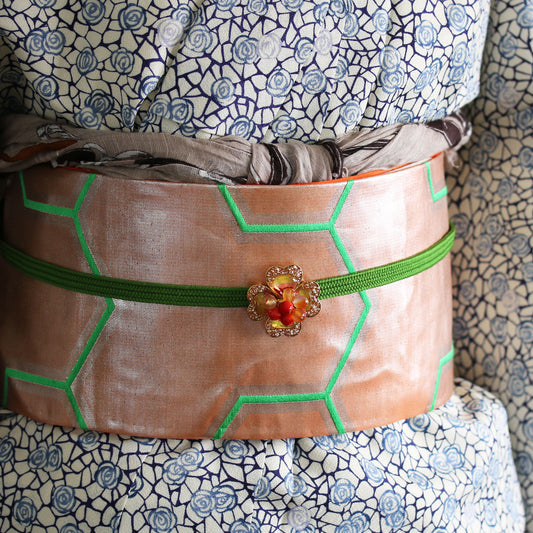 帯留め 珊瑚 金 オレンジ クローバー TAMARUSAN