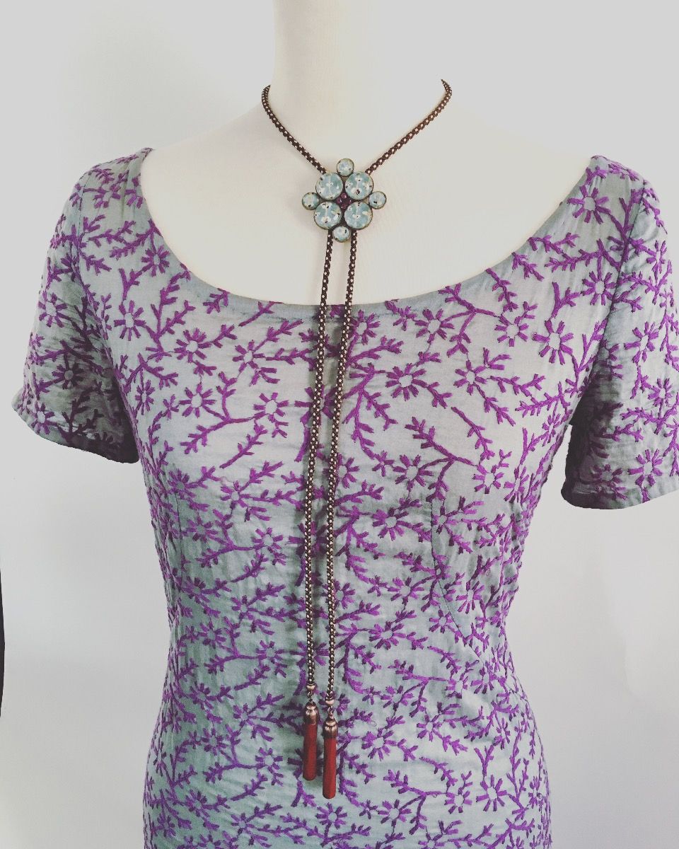 組紐ループタイ ネックレス おしゃれ 高級 あさぎ色 TAMARUSAN