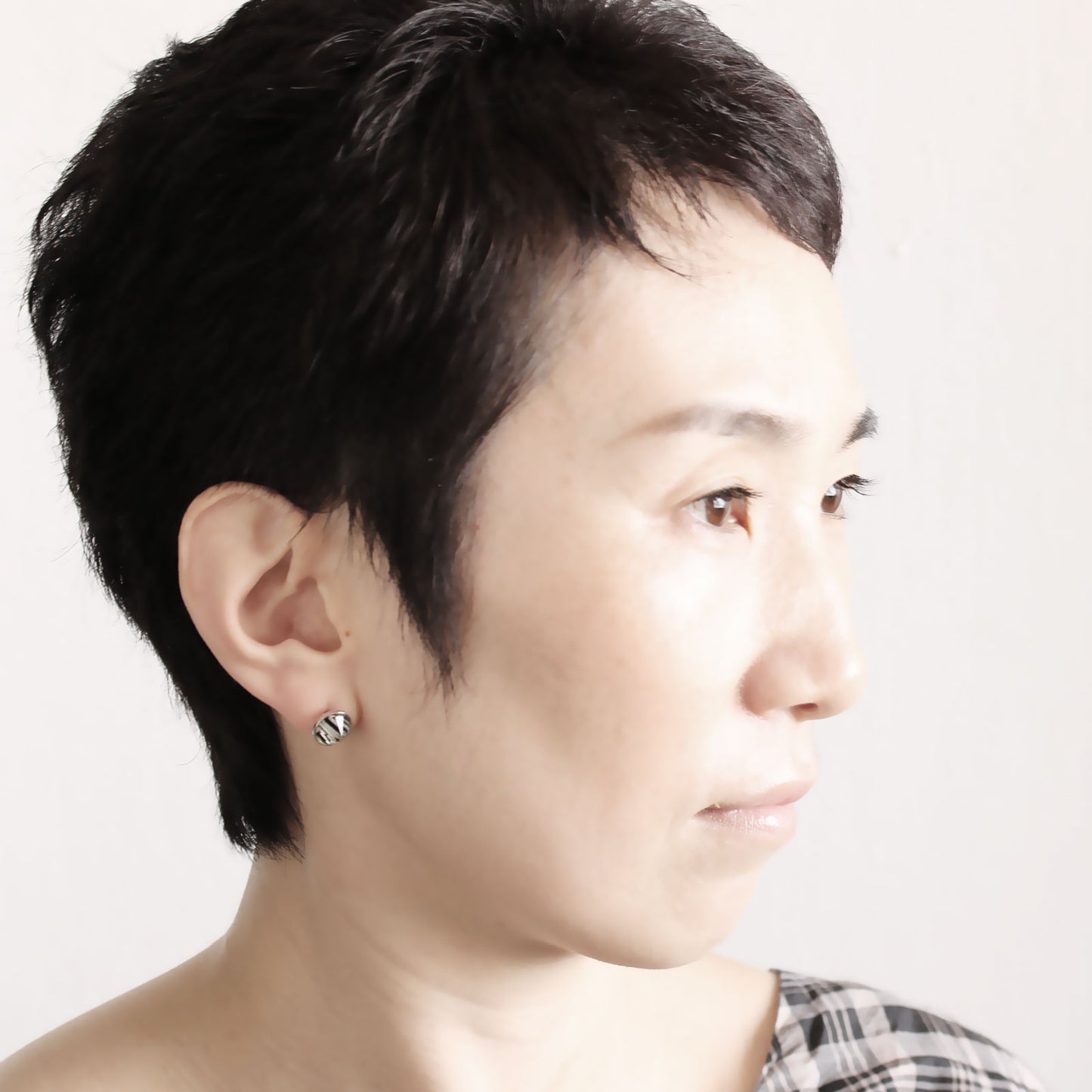 ピアス 白黒 縞 男女兼用 軽量 TAMARUSAN