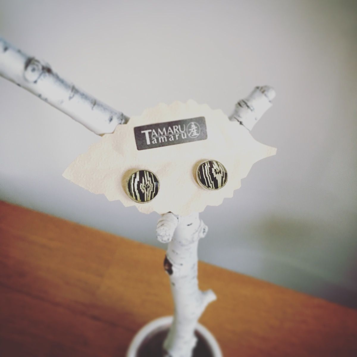 ピアス 白黒 縞 男女兼用 軽量 TAMARUSAN
