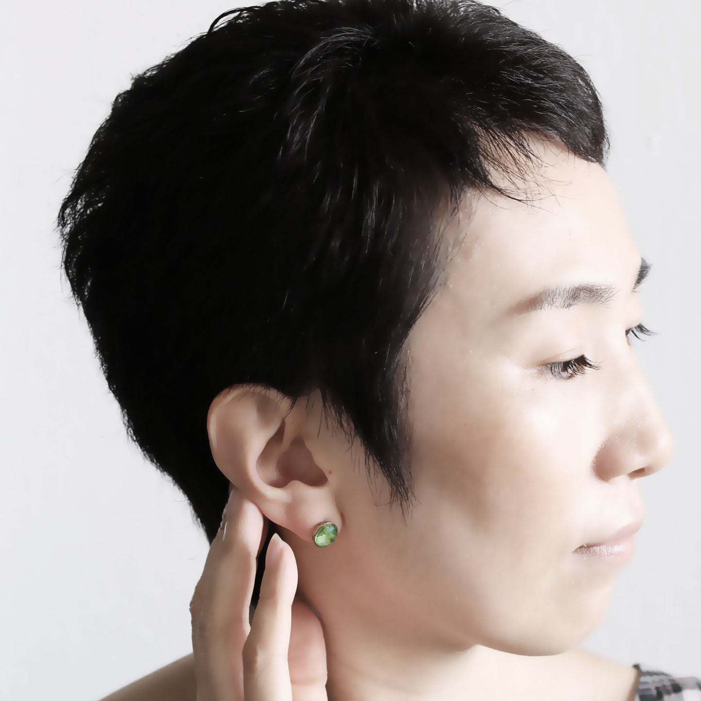 ピアス ユリ 黄緑 軽量 TAMARUSAN