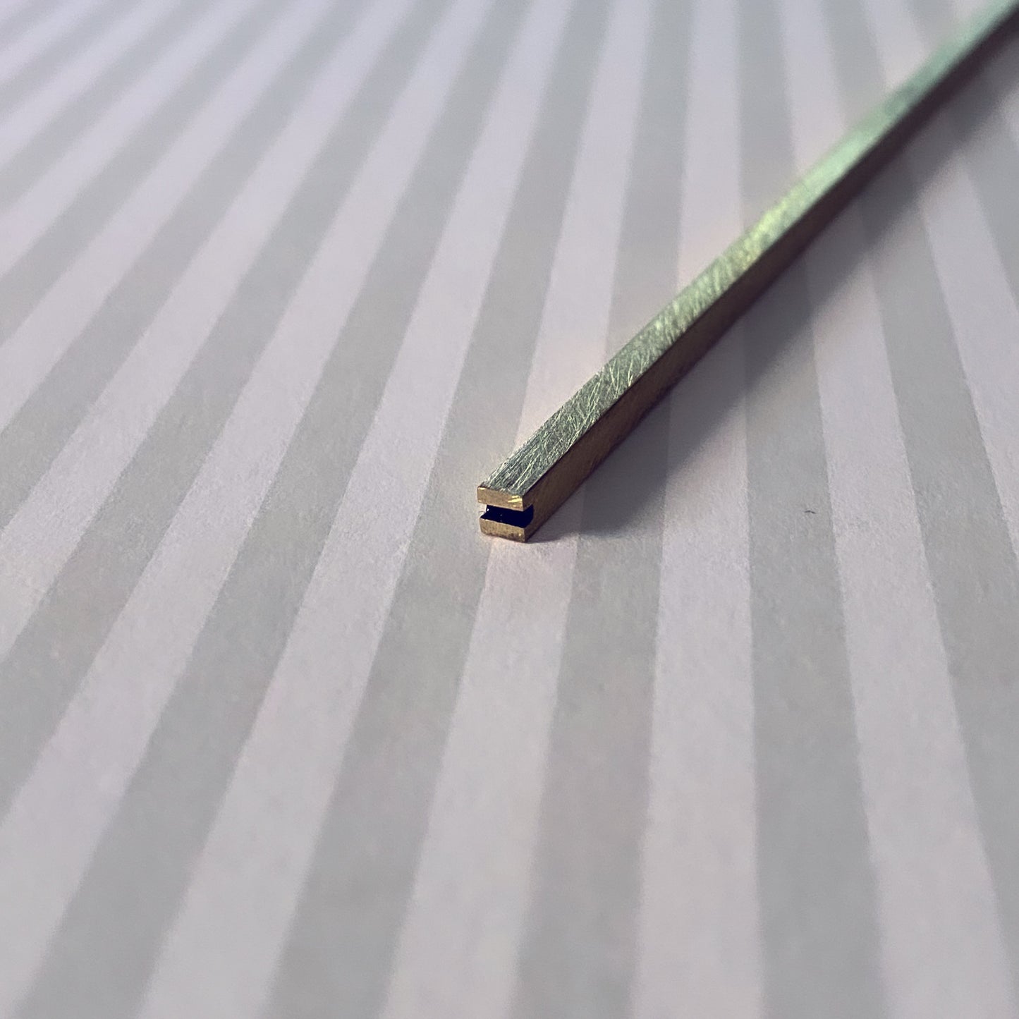 男のかんざし 真鍮 黒 一本挿しかんざし 四角➖