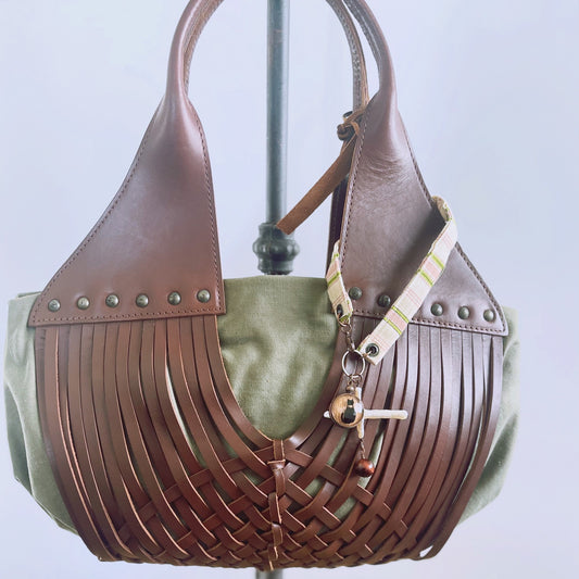 バッグチャーム フクロウ 猫 淡水パール バッグチャーム