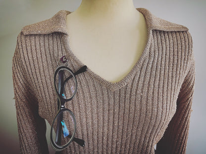 眼鏡ホルダーピンブローチ 飛行機 紫 TAMARUSAN