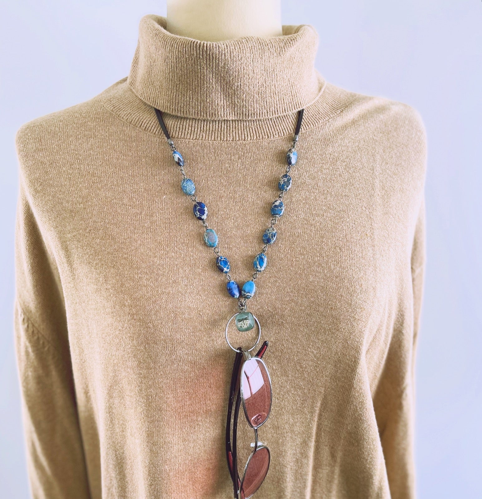 眼鏡ホルダー ネックレス トンボ 青 眼鏡ホルダー