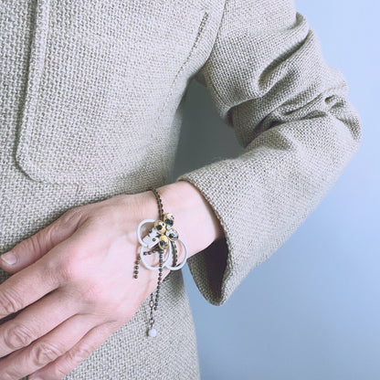 羽織紐 ブレスレット 革紐 白珊瑚 ベージュ TAMARUSAN