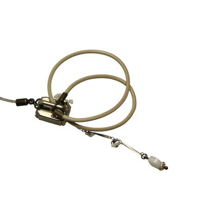 根付 ベージュ 革紐 珊瑚 TAMARUSAN