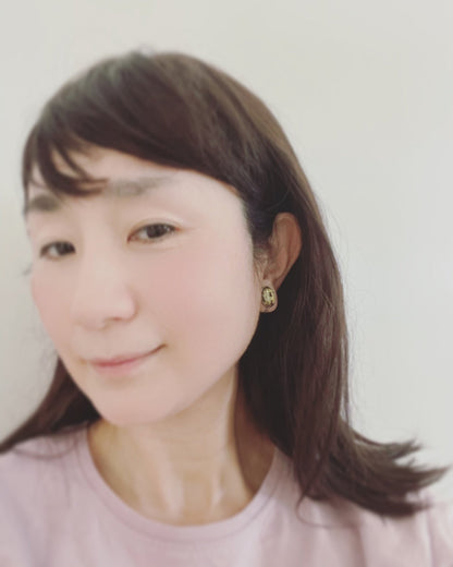 イヤリング グレー ハンミョウ 楕円 TAMARUSAN