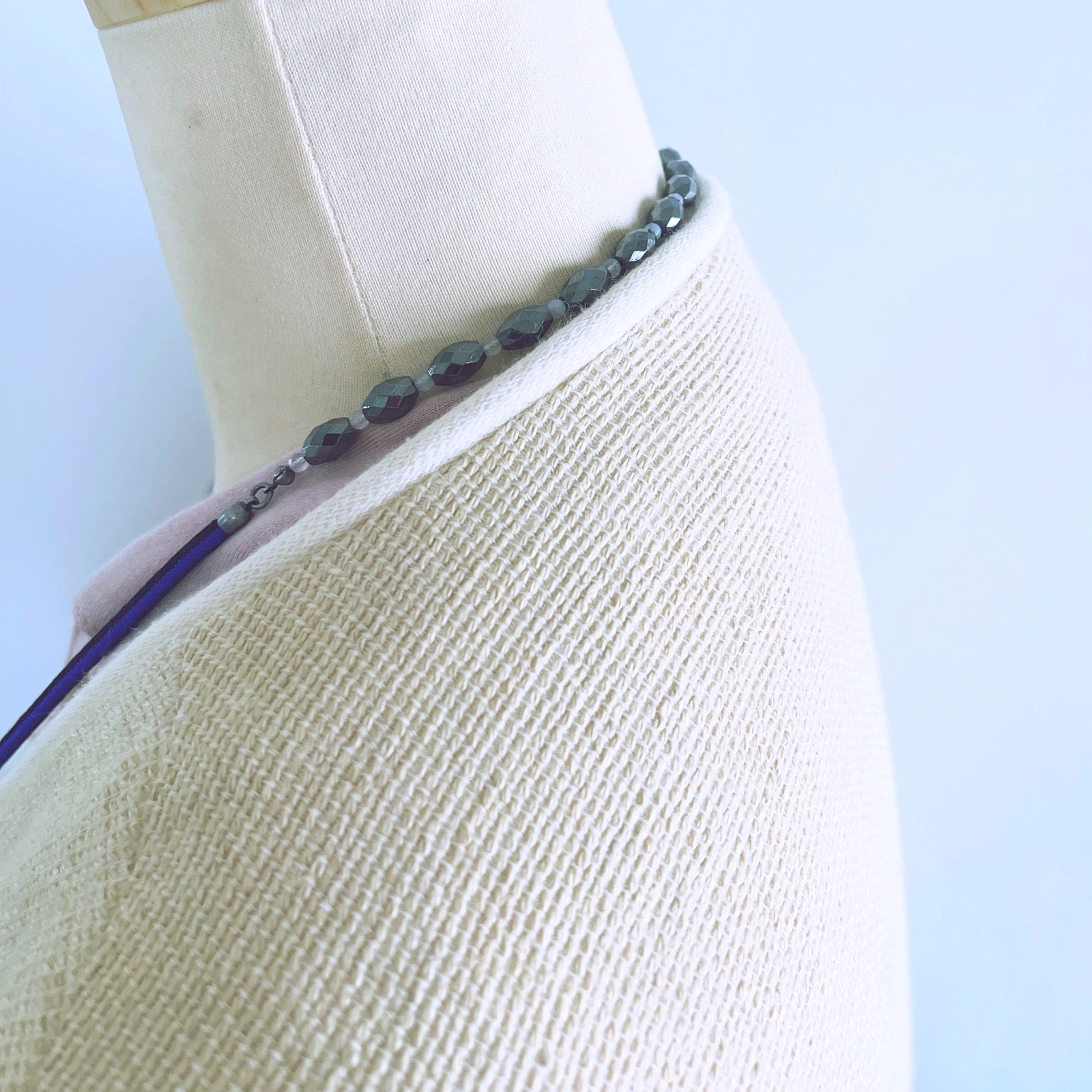 グラスコード 紫 ハンミョウ 組紐 正絹 男女兼用 眼鏡ストラップ・チェーン