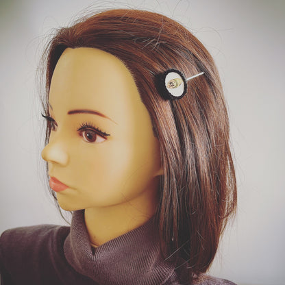 フェルトヘアピン レモン 白 黒 高級ヘアピン