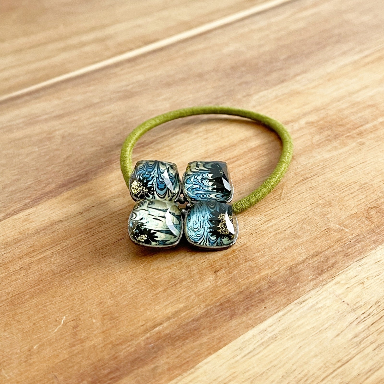 ヘアゴム 高級 紫陽花 青 マーブル 贈り物 おしゃれ – TAMARUSAN