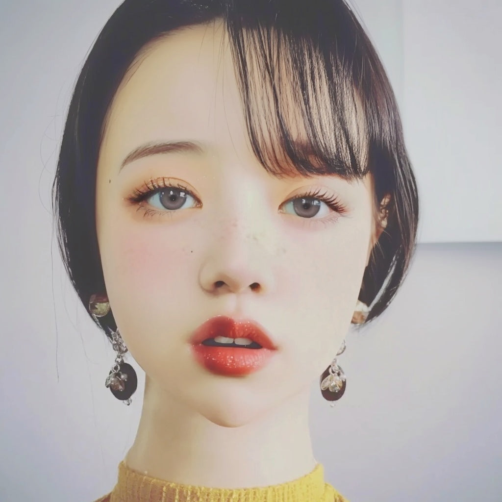 ピアス 銀色 ラメ 木目 ウッドビーズ スタッドピアス