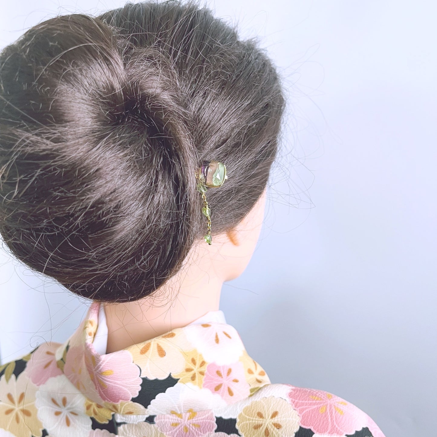 ヘアピン 紫 ペリドット ゴールド 高級ヘアピン