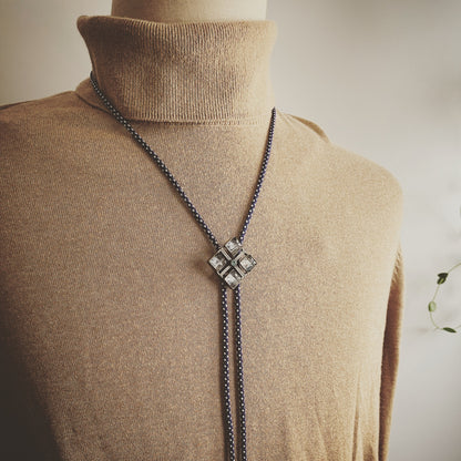 組紐 ループタイ スクエア 楽譜 水色 絹 TAMARUSAN