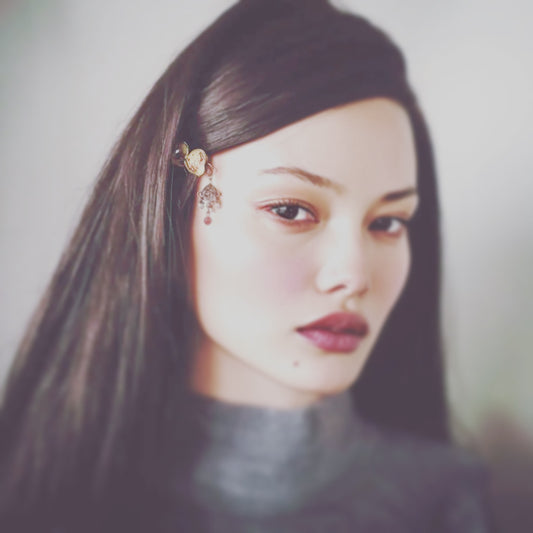 ヘアピン 水晶 ガーネット ハート 赤 大人 高級 高級ヘアピン