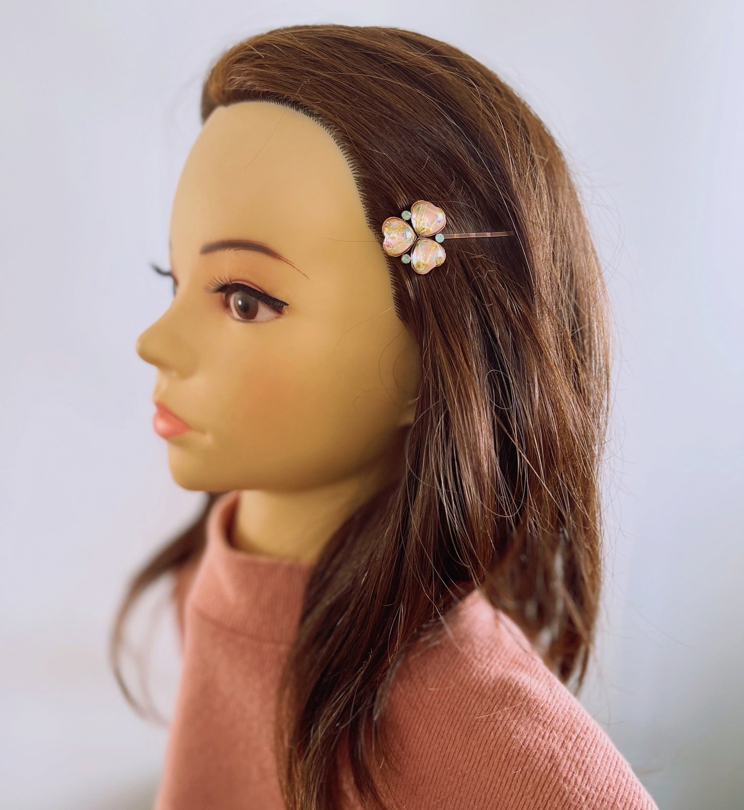 ヘアピン 花粉 ピンク すみれ おしゃれ 贈り物 大人 高級 – TAMARUSAN