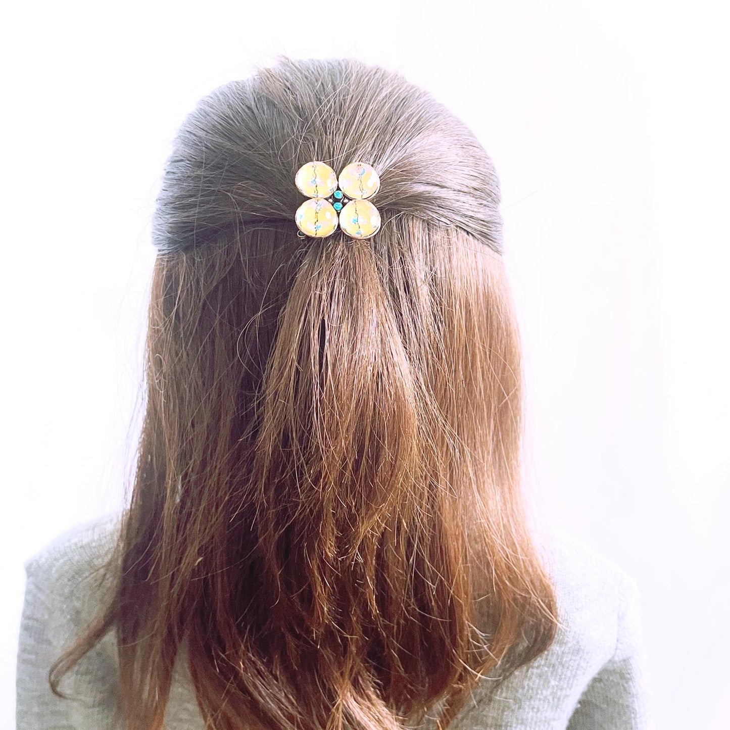 ヘアゴム 花 つるくさ 金色 和風 高級ヘアゴム