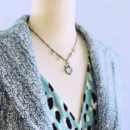 ネックレス 渦巻き ハート 水色 ネックレス