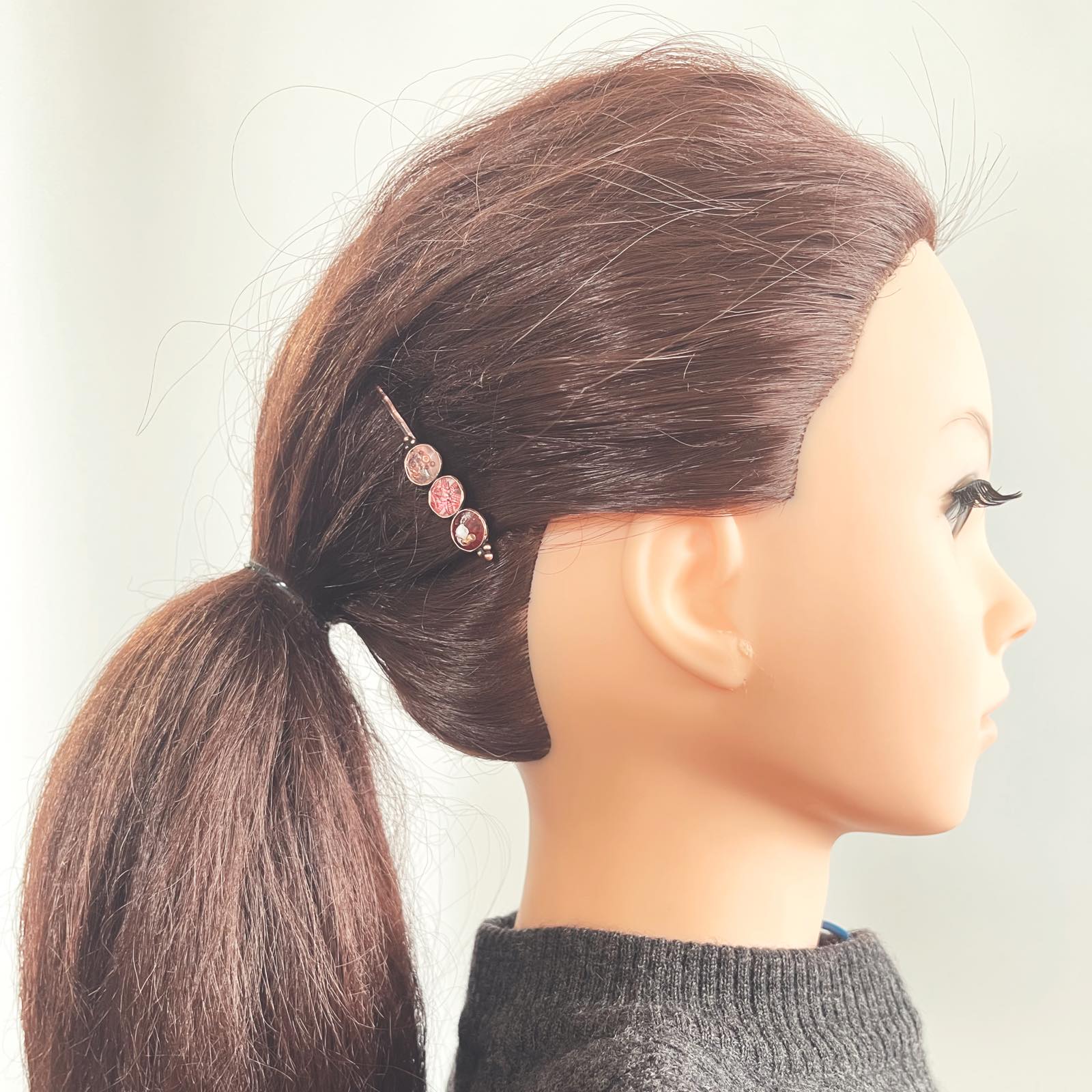 ヘアピン 赤 華やか 高級 贈り物 大人 高級ヘアピン