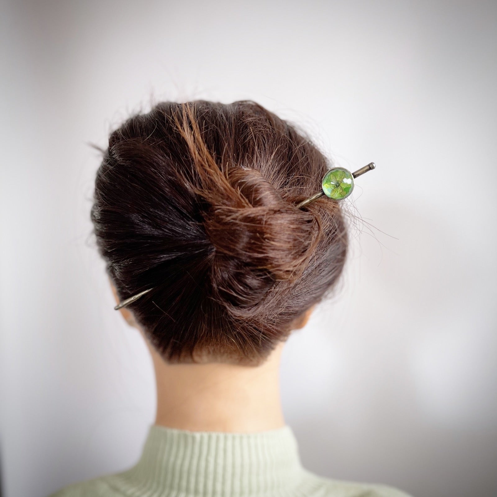 玉かんざし 黄緑 和風 ユリ 一本挿しかんざし