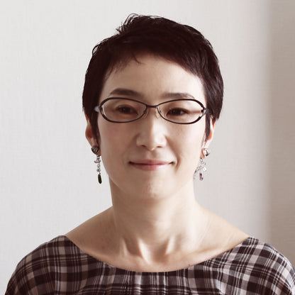 アシンメトリーイヤリング 青 ハート アメジスト TAMARUSAN