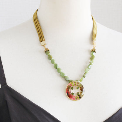 ネックレス 山吹色 リボン 赤 グリーンガーネット ネックレス