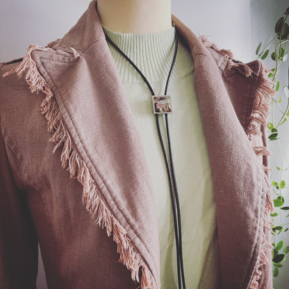 ループタイ 青 四角 黒革 TAMARUSAN