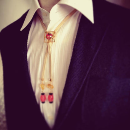 革紐ループタイ 赤 金 チェリークォーツ シトリン ループタイ
