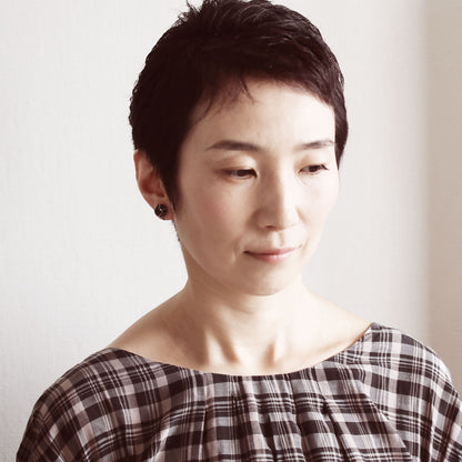 イヤリング 茶色 シダ シンプル 樹脂 TAMARUSAN