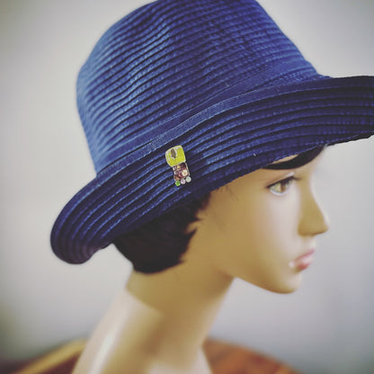 ピンブローチ ふくろう 黄緑 ラペルピン TAMARUSAN