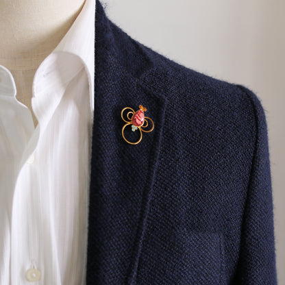 蜂 眼鏡ホルダーピンブローチ 血赤珊瑚 ラペルピン TAMARUSAN