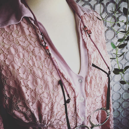 眼鏡チェーン 赤 正絹 組紐 血赤珊瑚 TAMARUSAN