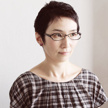 イヤリング ピンク 軽量 樹脂 丸 クリップイヤリング