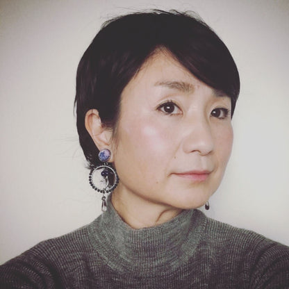 フープイヤリング 紫 ラピスラズリ 樹脂 クリップ式 TAMARUSAN