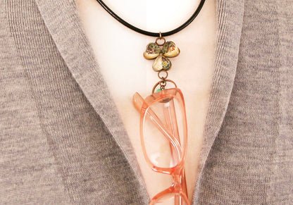 メガネホルダーネックレス 革紐 スミレ ビルマジェイド ターコイズ グリーン TAMARUSAN