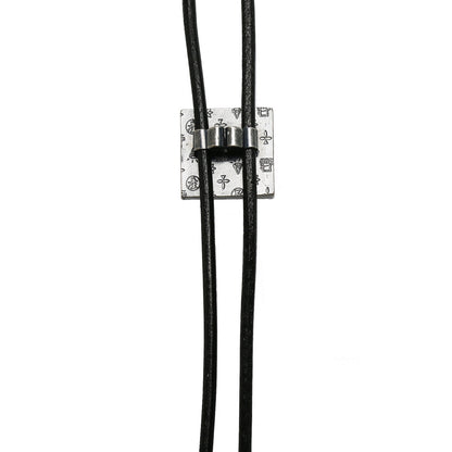 革紐ループタイ 赤 スクエア カジュアル ボタン TAMARUSAN