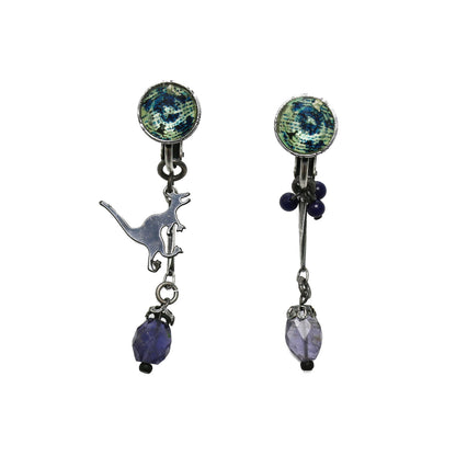 アシンメトリーイヤリング 恐竜 紺 TAMARUSAN