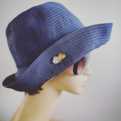 ピンブローチ 眼鏡ホルダー 花 金 紫陽花 TAMARUSAN