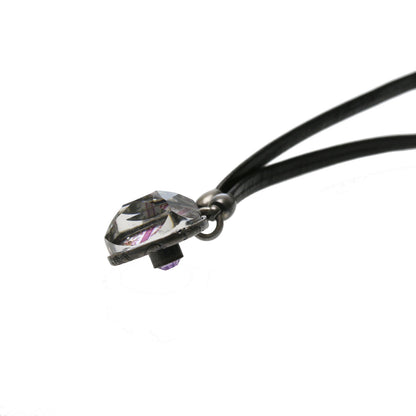 眼鏡ホルダー 革紐 グレー ハンミョウ ネックレス TAMARUSAN