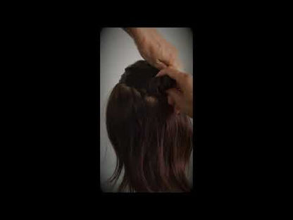 二股かんざしでハーフアップ