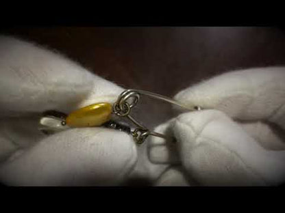 安全ピンブローチの使い方